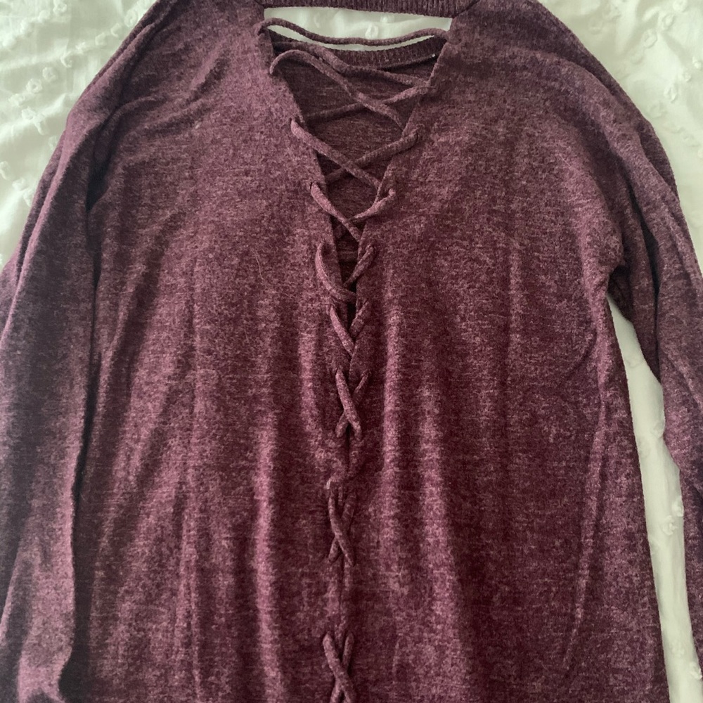 sweater - Picture 2 of 2